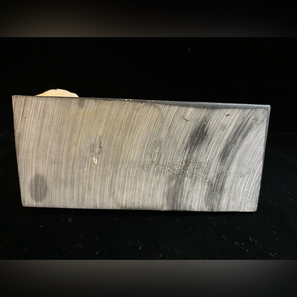 Alabaster Paolina Bonaparte Figurine in Repose - Picture 8 of 9